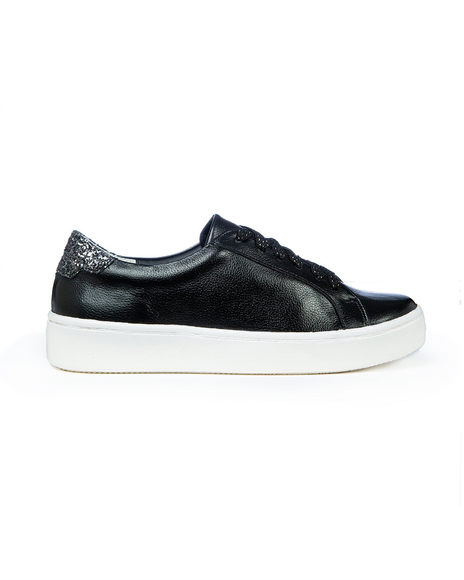 Clara | Negro