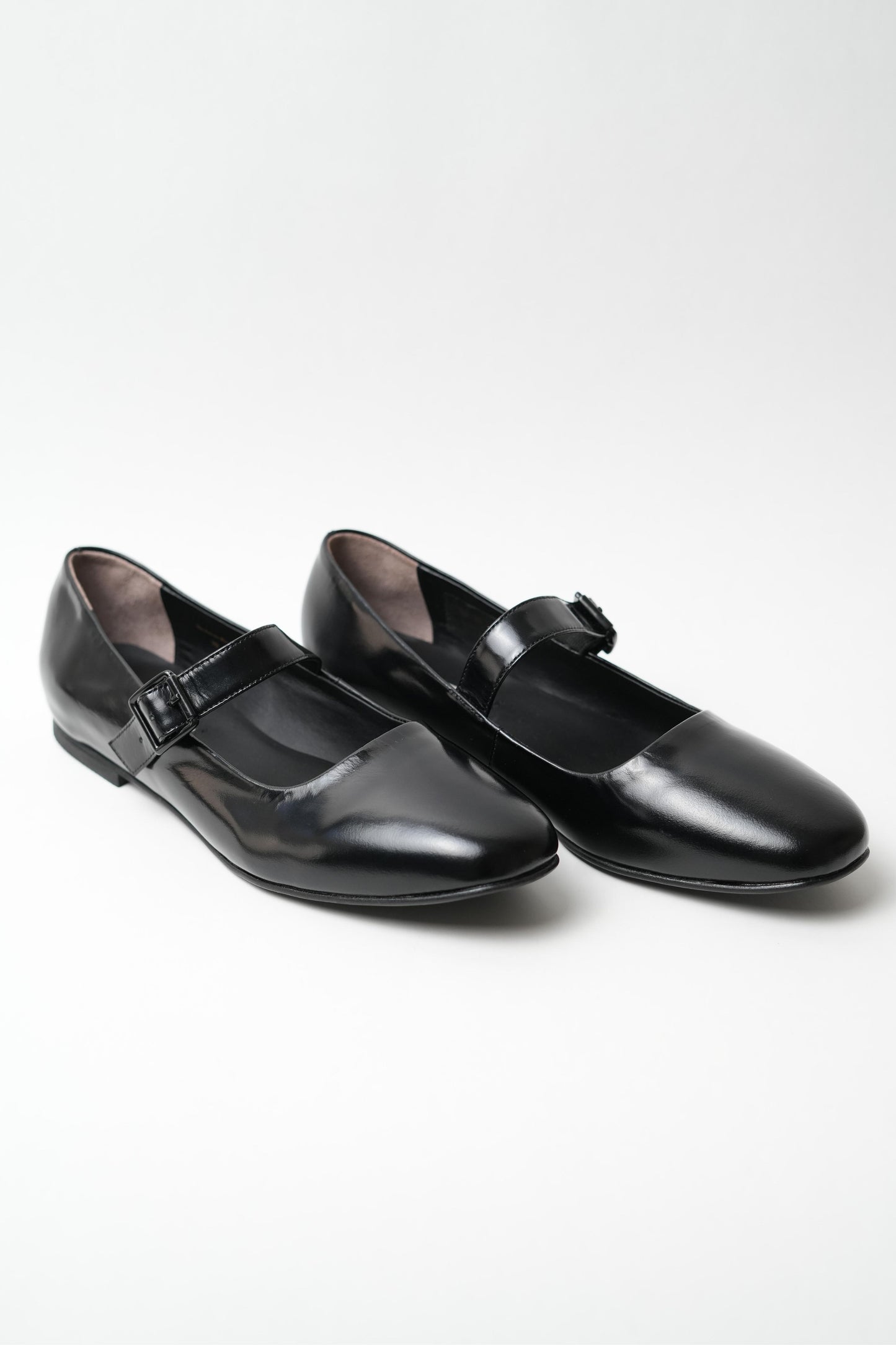 
                  
                    Dalia | Negro
                  
                
