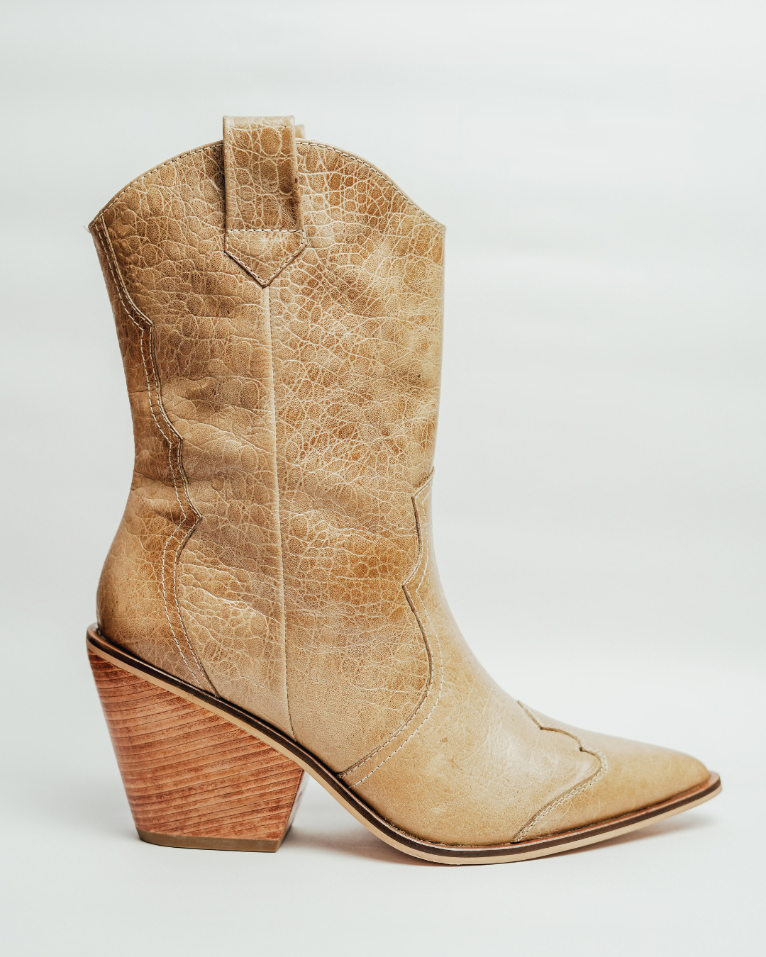 
                  
                    Austin | Crocco Camel
                  
                